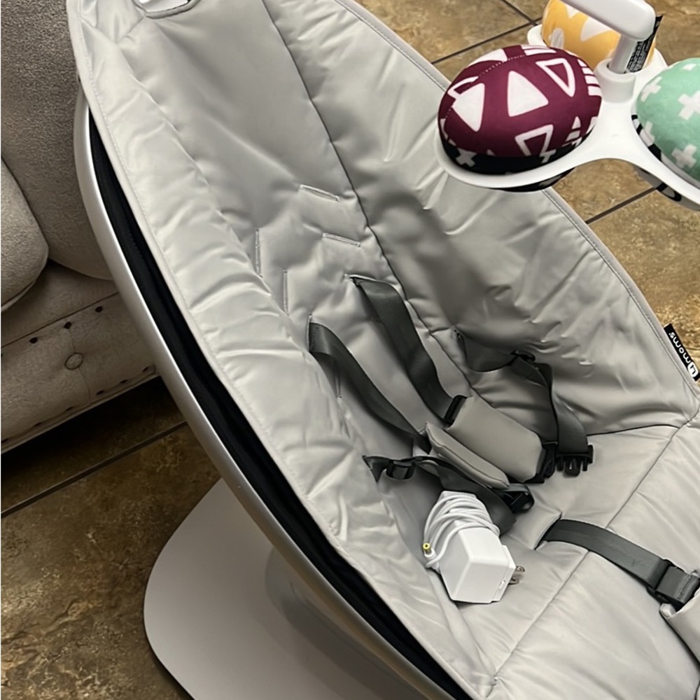 4moms MamaRoo - Columpio de bebé multimovimiento
